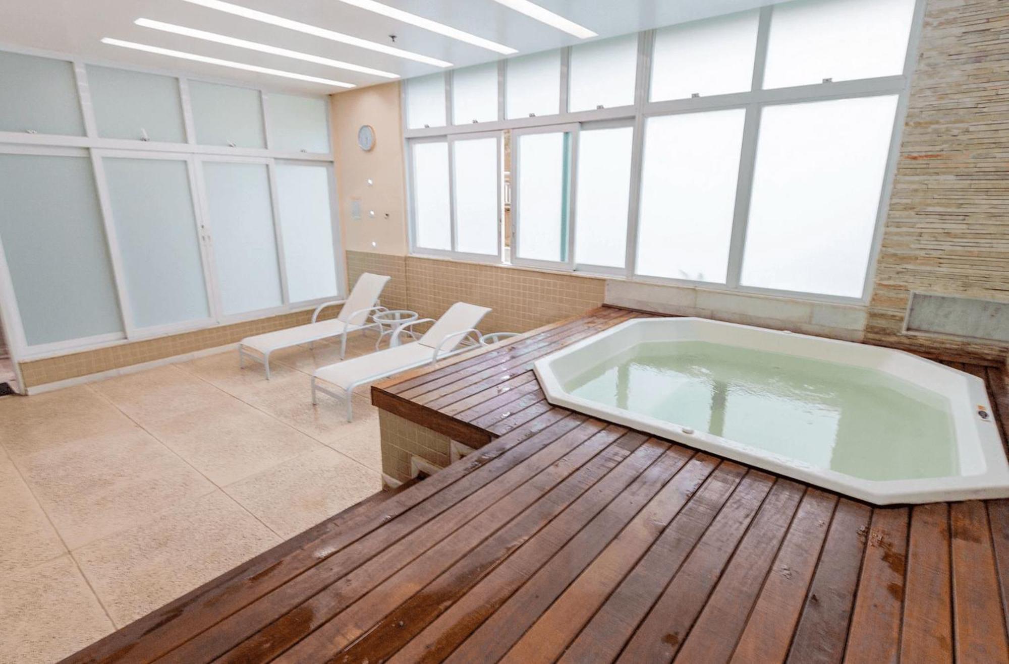 Apartemen Conforto E Exclusividade A 5 Min Da Da Barra